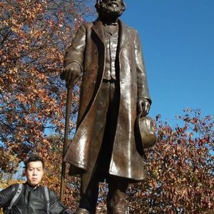 Meet your Posher, Guo